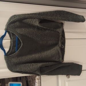 Ptula plush crop sweater